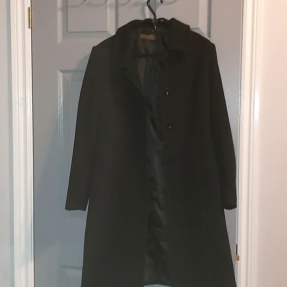 Coat - Picture 1 of 1